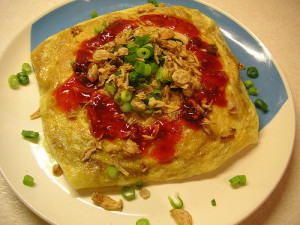 nasi goreng omelet