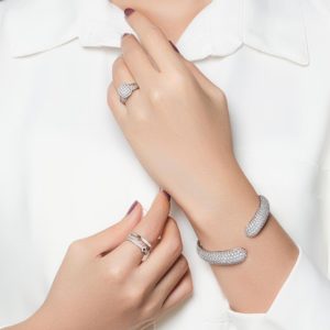 model gelang berlian